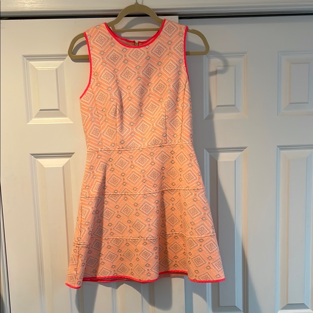 Geometric Patterned Sleeveless Dress